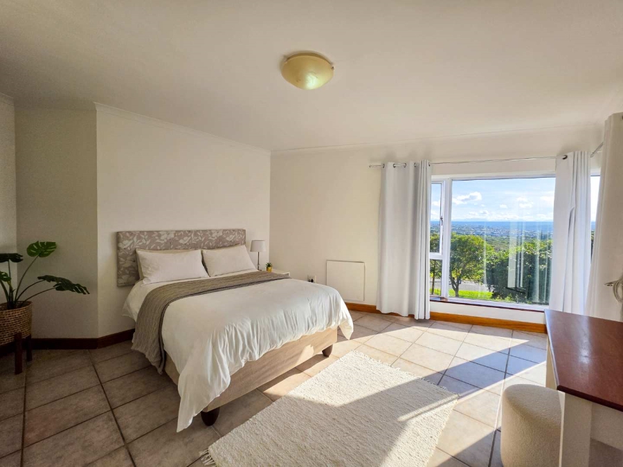 4 Bedroom Property for Sale in Stilbaai Wes Western Cape